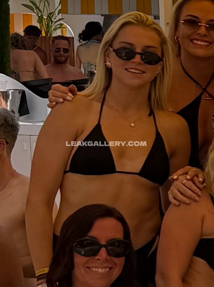 Female_football Exclusive Leaked Nude OnlyFans #12900456