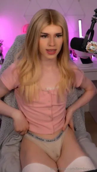 Femboyuk Pink Top Tease OnlyFans Video Leaked