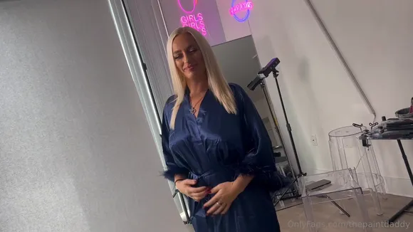 Fernellovision Silk Robe Tit Tease OnlyFans Video Leaked
