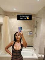Ferniewarisa Sheer Bodysuit Selfie OnlyFans Photo Leaked