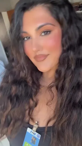 Finemf2x Low Cut Top Tease OnlyFans Video Leaked