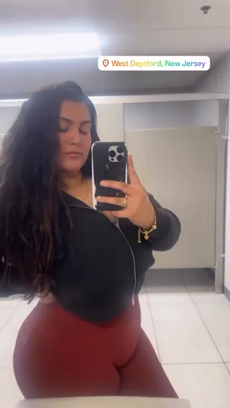 Finemf2x Tight Red Pants Ass OnlyFans Video Leaked