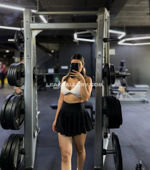 Fiorellaretiz Exclusive Leaked Nude OnlyFans #12105233