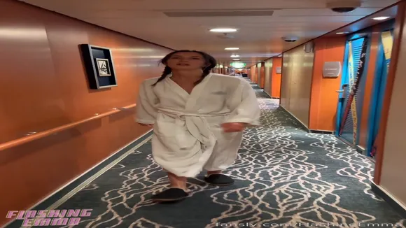 Flashingemma Bathrobe Flashing Pussy OnlyFans Video Leaked
