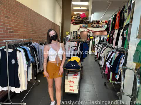 Flashingemma Exclusive Leaked Nude OnlyFans #14143604