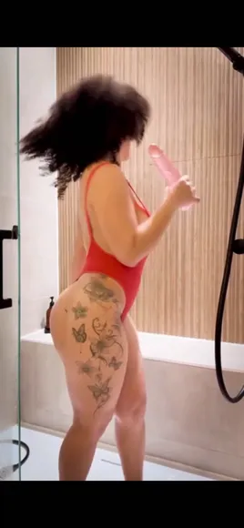 Fleurvanille Red Bodysuit Tease OnlyFans Video Leaked