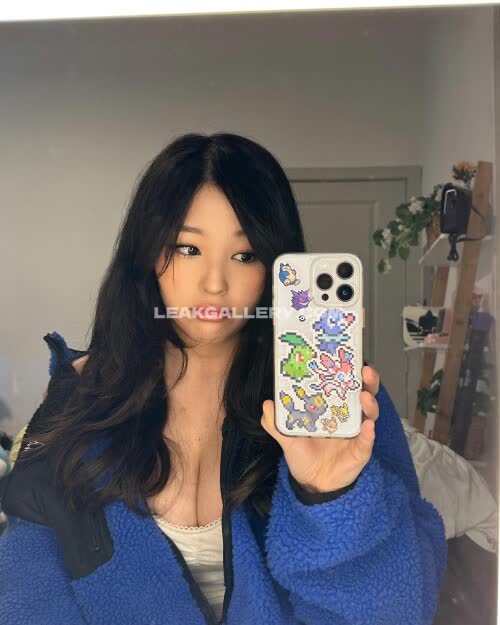 Floaroma / Aikuros Exclusive Leaked Nude OnlyFans #14602600