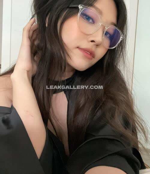 Floaroma / Aikuros Exclusive Leaked Nude OnlyFans #14593557