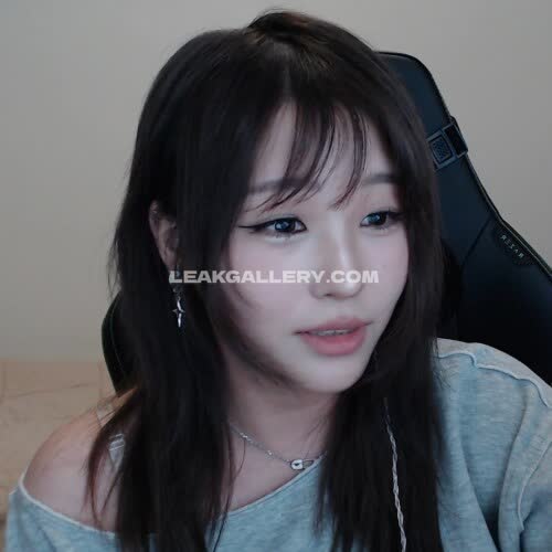 Floaroma / Aikuros Exclusive Leaked Nude OnlyFans #14591141