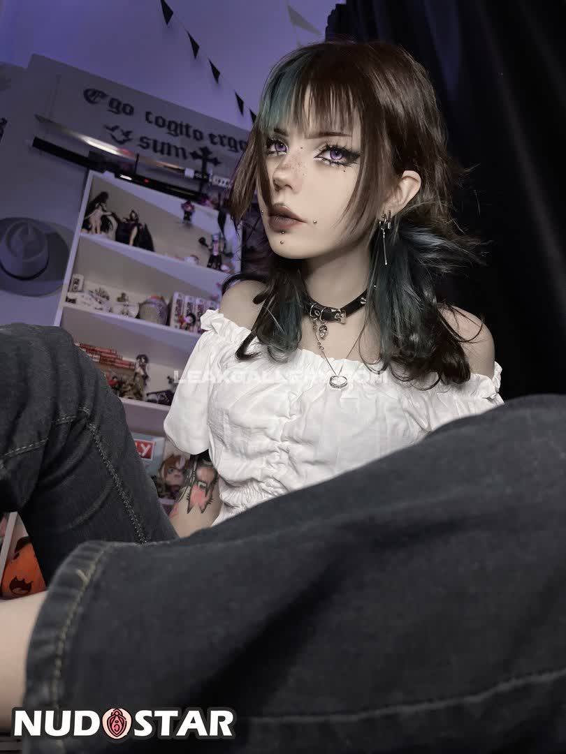 Flutterow_ Exclusive Leaked Nude OnlyFans #13505992