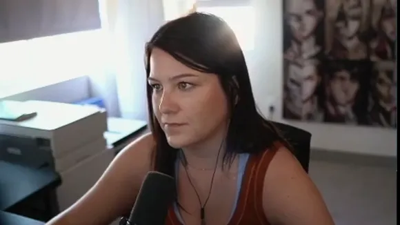 Fooya Tank Top Microphone Session OnlyFans Video Leaked
