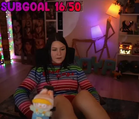 Fooya Striped Sweater Tease OnlyFans Video Leaked