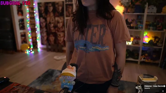 Fooya T-Shirt With Crocodile Graphic OnlyFans Video Leaked