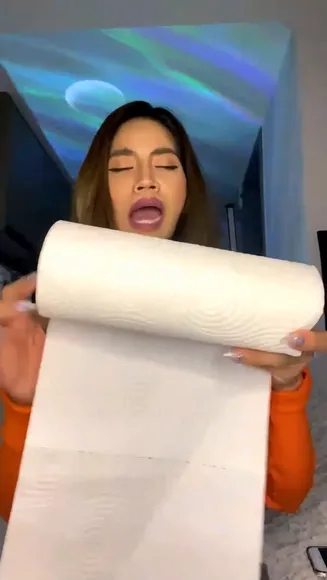 Foxy_fuengfah Wet Shirt Tease OnlyFans Video Leaked