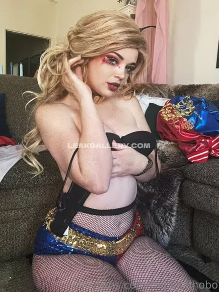 Freckledhobo / Emilie_jay / Peakofemi Exclusive Leaked Nude OnlyFans #15901680