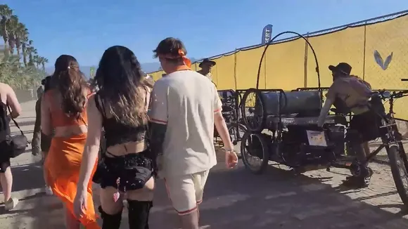 Fuslie Black Lingerie Thong Walk OnlyFans Video Leaked