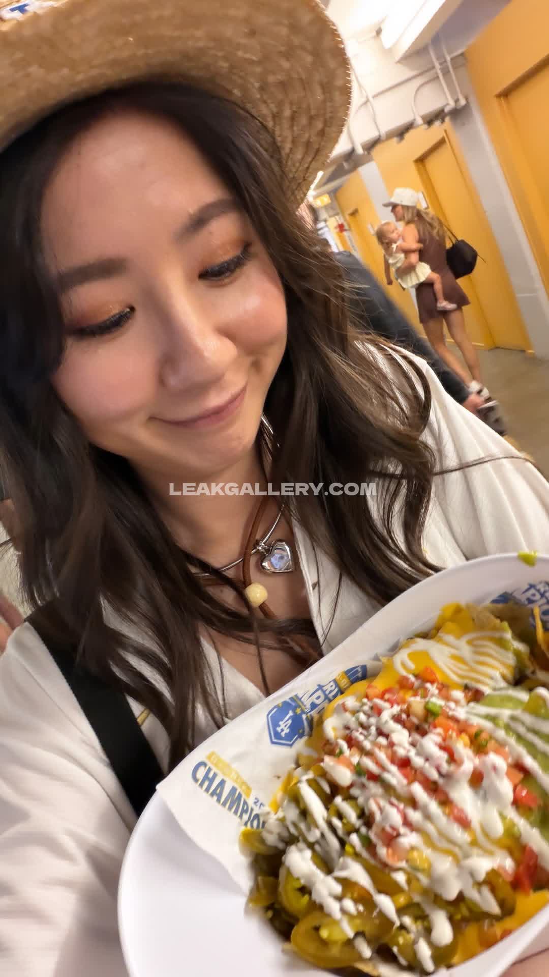 Fuslie Exclusive Leaked Nude OnlyFans #12999601