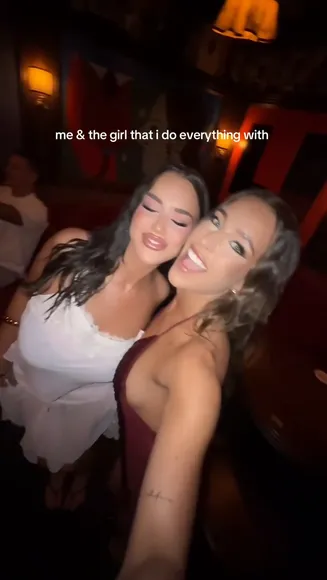 Gabbymccarthy Deep V Neck Dress OnlyFans Video Leaked