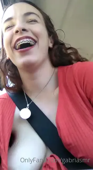 gabriasmr... video thumbnail