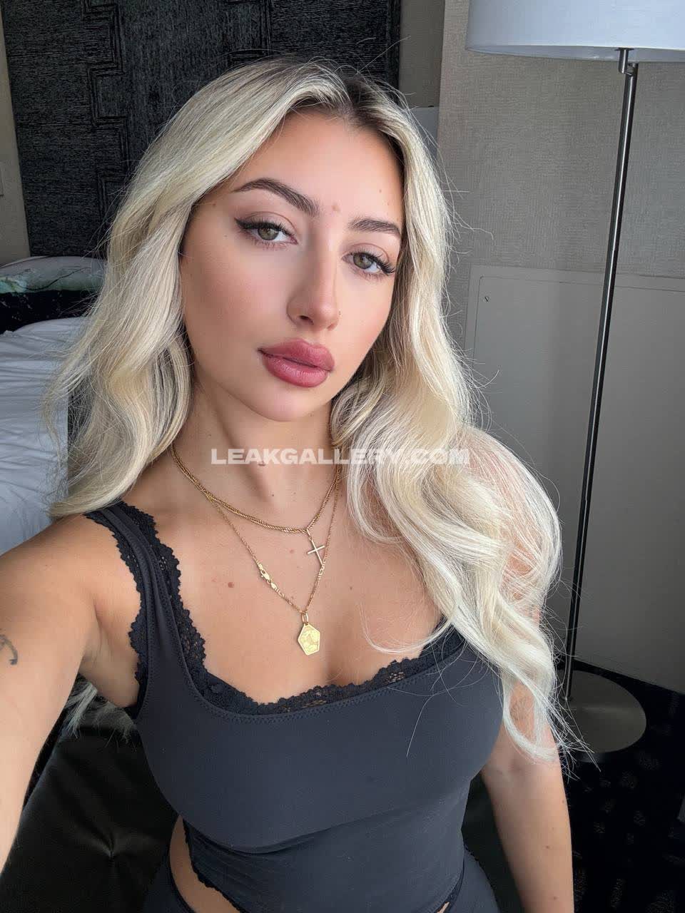 Gabyloves Exclusive Leaked Nude OnlyFans #12641194
