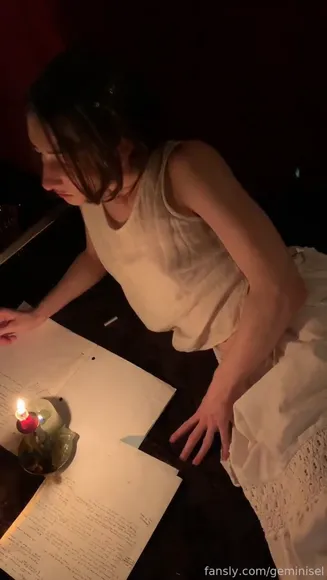 Geminisel Thongless Ass Tease OnlyFans Video Leaked