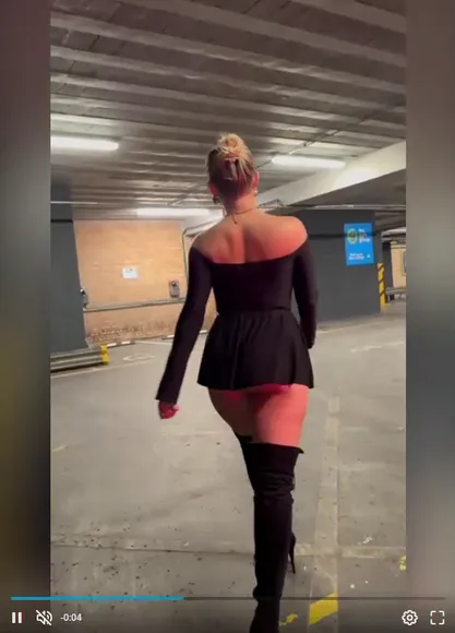 Georgiee Thong Under Mini Skirt OnlyFans Video Leaked