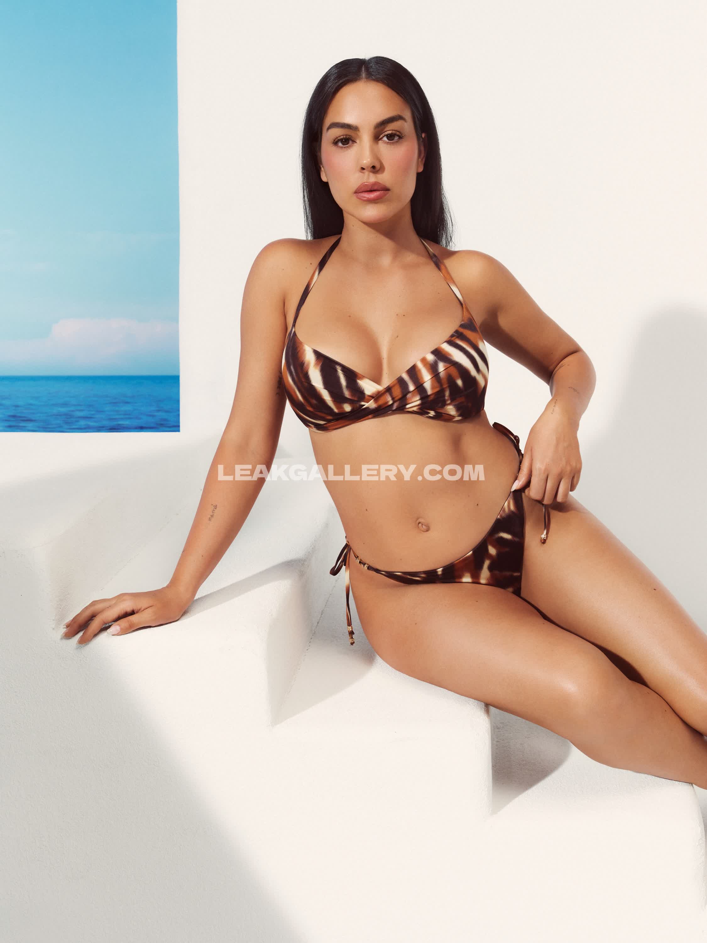 Georgina_rodriguez Exclusive Leaked Nude OnlyFans #12377921