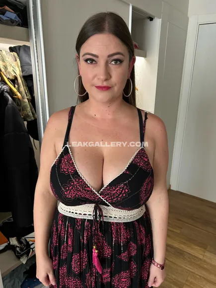 Germanbombshell Deep V-Neck Dress Tease OnlyFans Photo Leaked