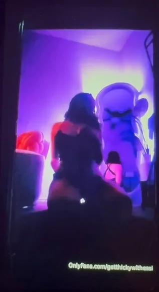 Getthickywithessi Naked Ass Twerking OnlyFans Video Leaked