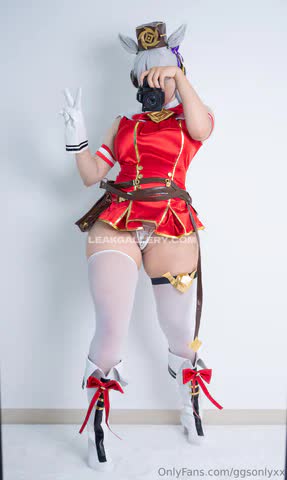 Ggsonlyxx Red Outfit Thigh Highs OnlyFans Photo Leaked