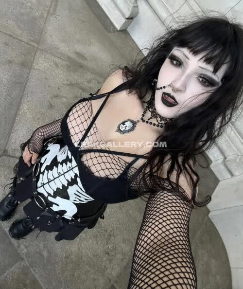 Ghoulishbats Exclusive Leaked Nude OnlyFans #14857990