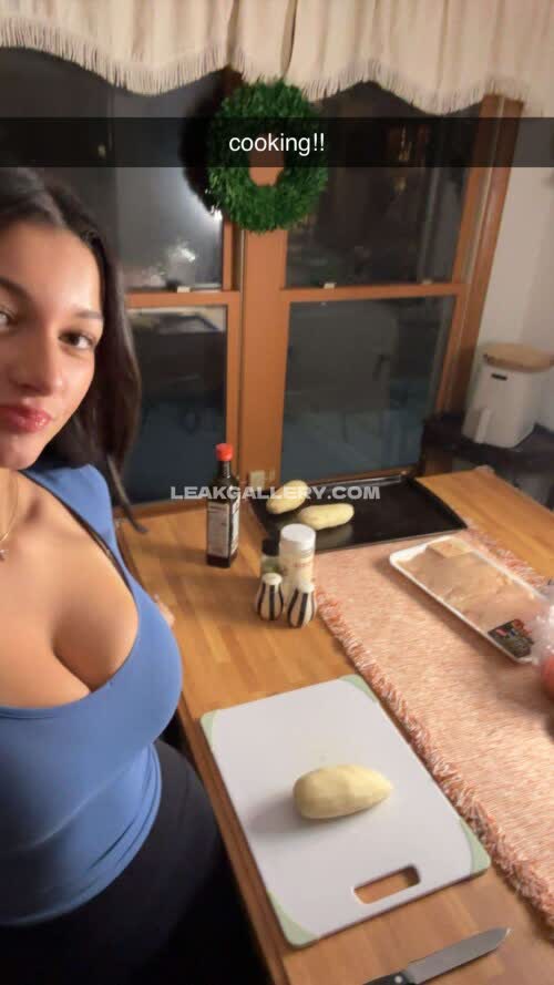 Gianna.lorenn / gianna_thimons Exklusiv geleakte Nacktbilder von OnlyFans #12188614