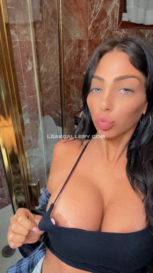 Giannattaylor Exclusive Leaked Nude OnlyFans #12194196
