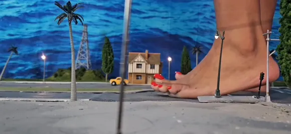 Giantess_fetish Giantess Bare Feet Stomp OnlyFans Video Leaked