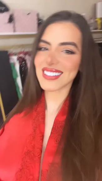 Girlinmountain Red Robe Tease OnlyFans Video Leaked