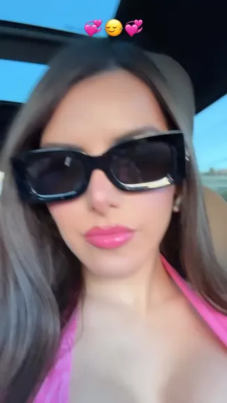 Girlinmountain Pink Top Cleavage Flash OnlyFans Video Leaked