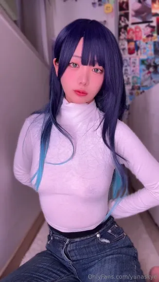 Goodmorningyui White Turtleneck Tease OnlyFans Video Leaked