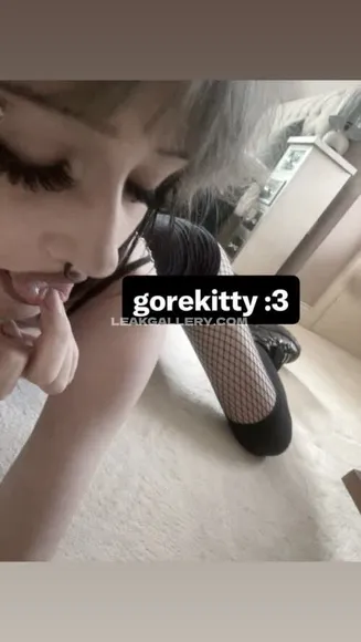 Gor3k1tty Exclusive Leaked Nude OnlyFans #15678173