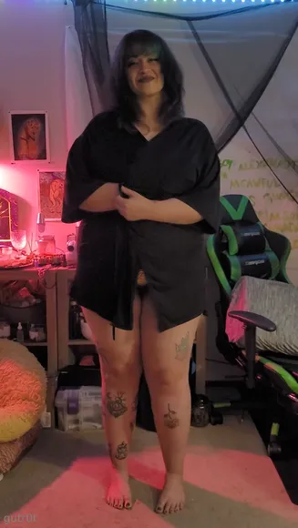 Gutr0t Thong Under Robe Tease OnlyFans Video Leaked