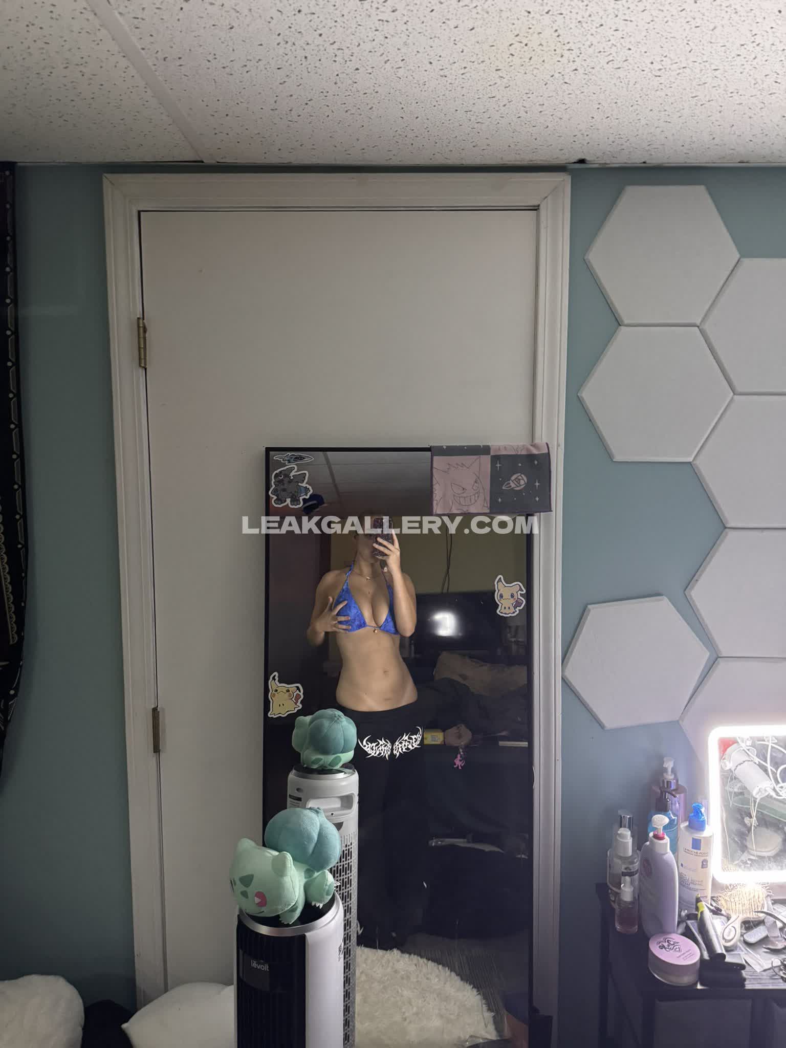 Ha1es666 Exclusive Leaked Nude OnlyFans #13250461