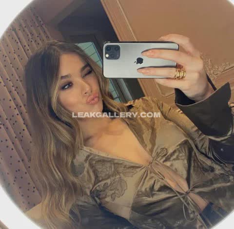 Haileesteinfeld Exclusive Leaked Nude OnlyFans #14851312