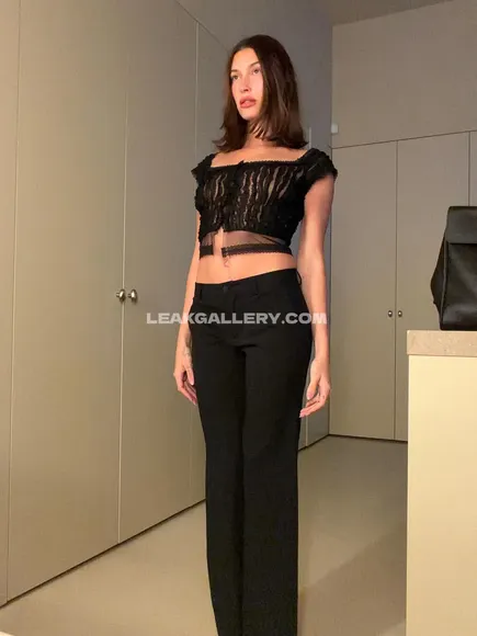 Haileybieber / Baldwin Exclusive Leaked Nude OnlyFans #13482282