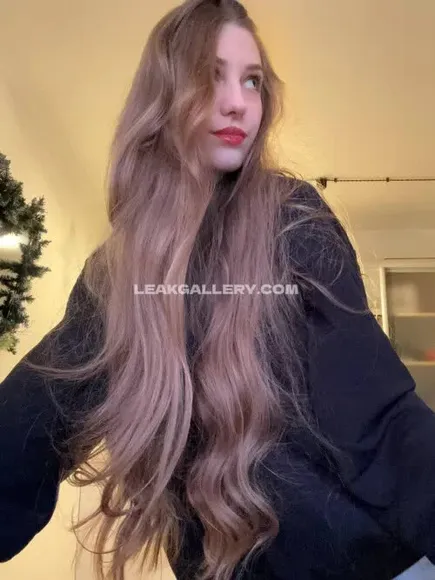 Halikontit Long Hair Tousled OnlyFans Photo Leaked