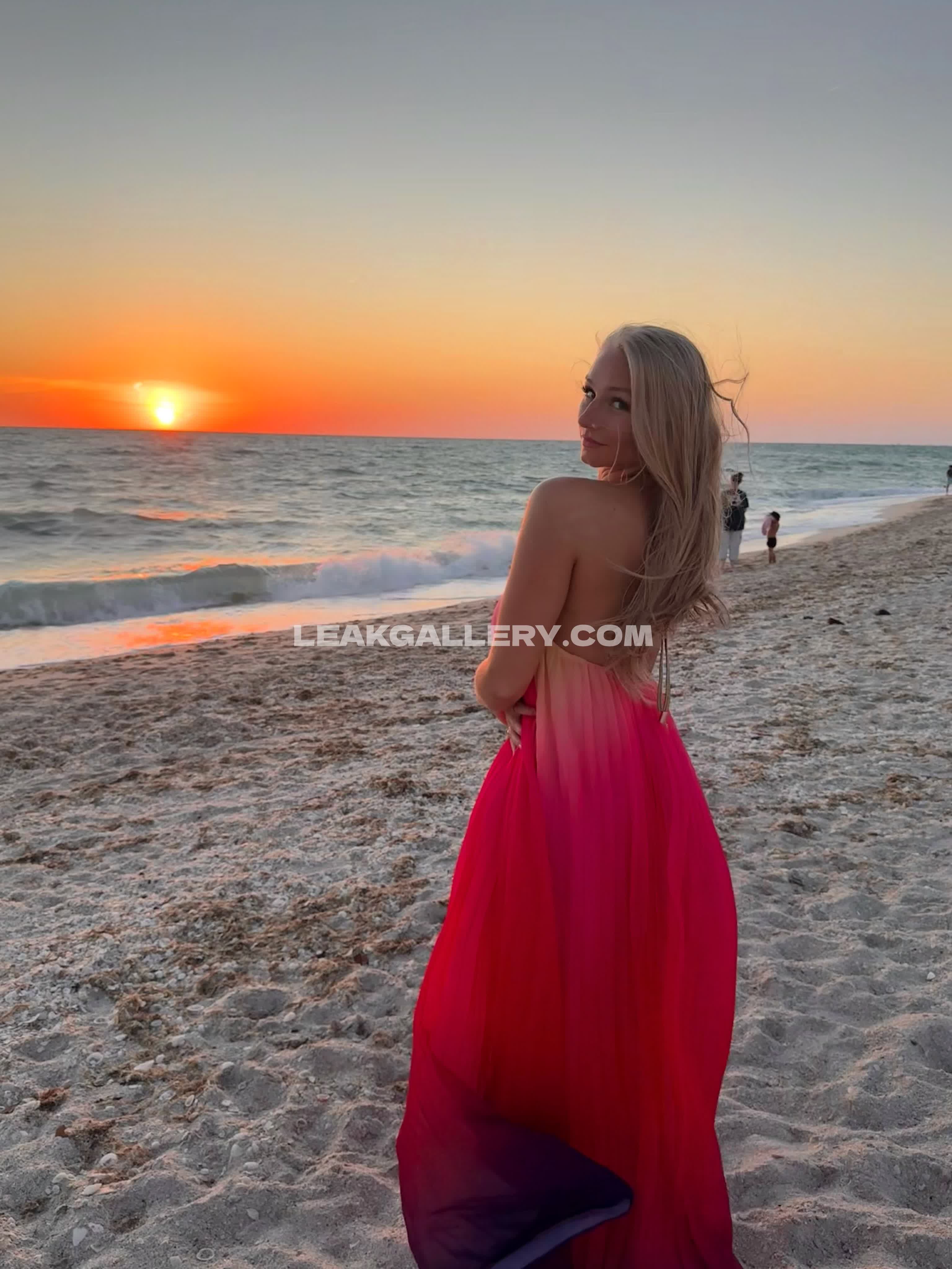 Hannah_woods8 Exclusive Leaked Nude OnlyFans #12953239