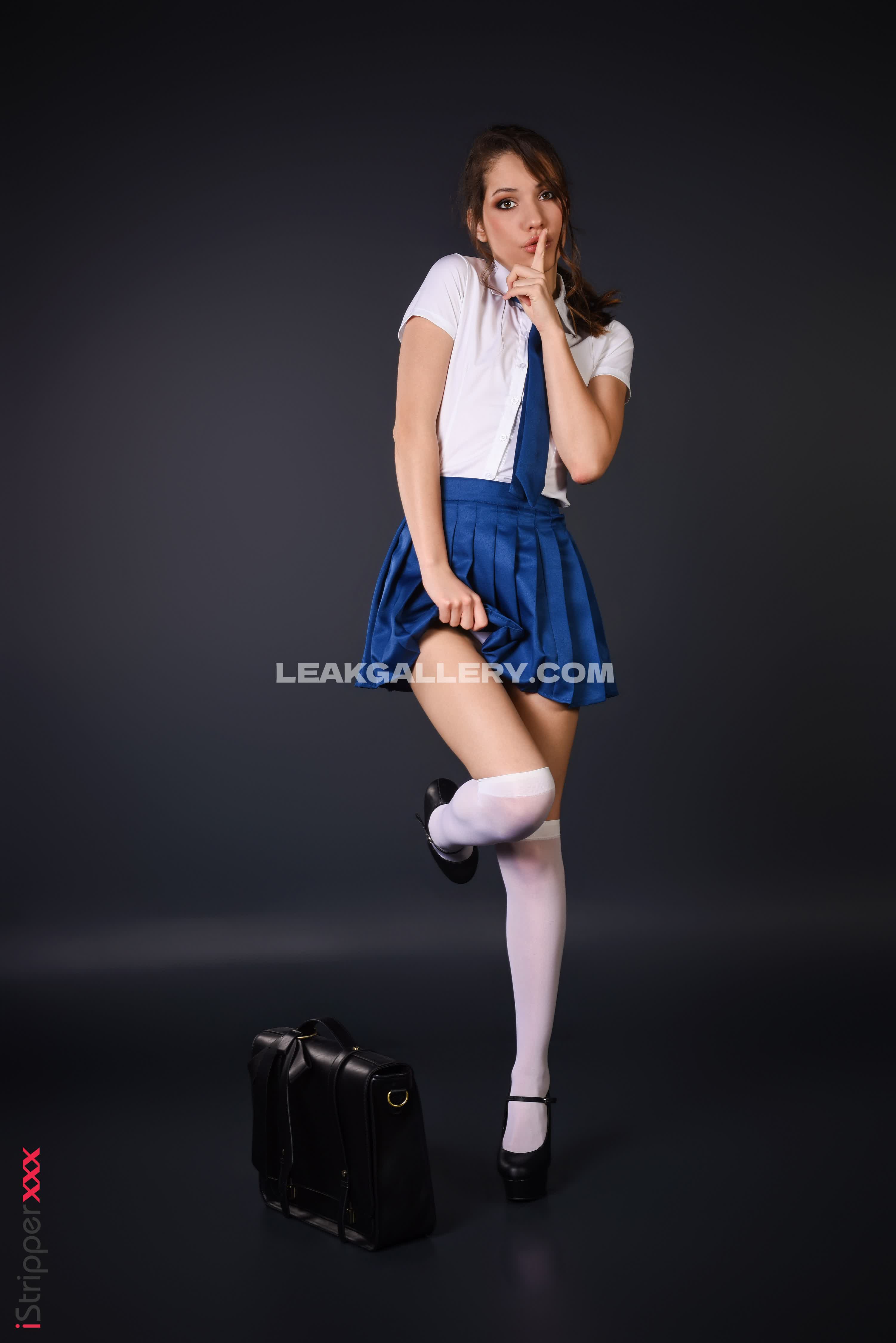 Hareniks Exclusive Leaked Nude OnlyFans #12498054