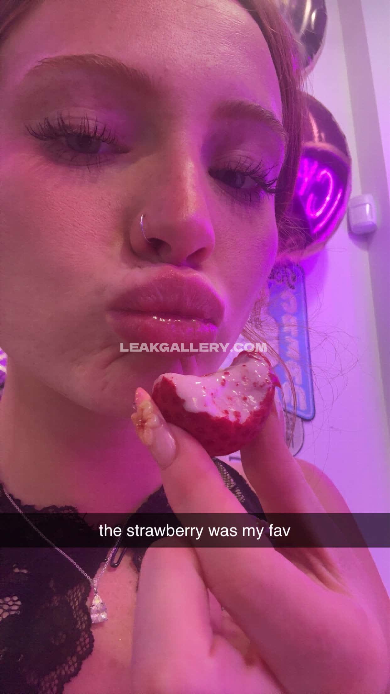 Harleyhaisley Exclusive Leaked Nude OnlyFans #12631334