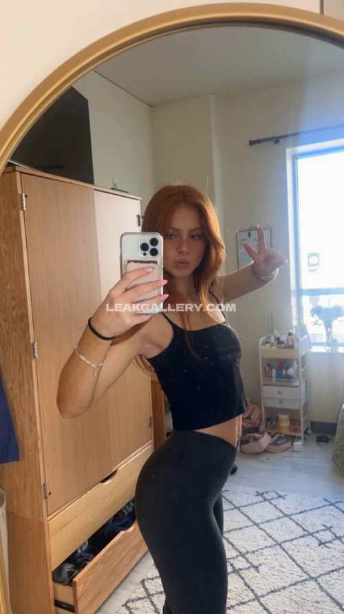 Harleyhaisley Exclusive Leaked Nude OnlyFans #14657205