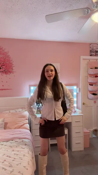 Haven White Blouse Tease OnlyFans Video Leaked