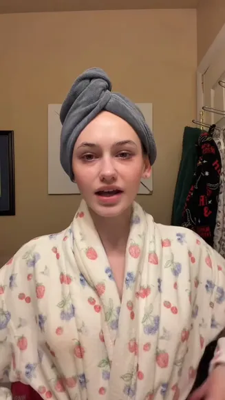 Haven Pink Top Tease OnlyFans Video Leaked