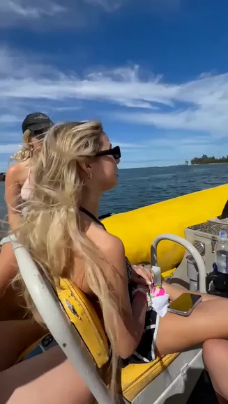 Hay_welch Bikini Back View OnlyFans Video Leaked